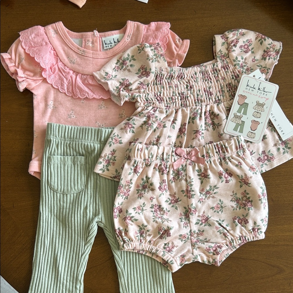 NWT Nicole Miller 4-piece set 0-3M